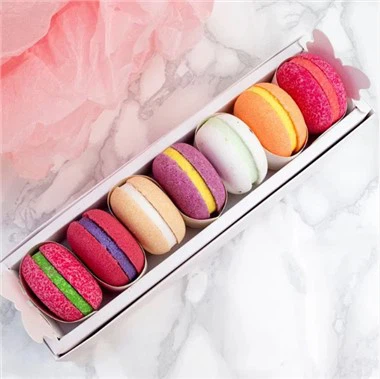 Бомби за баня за кекс